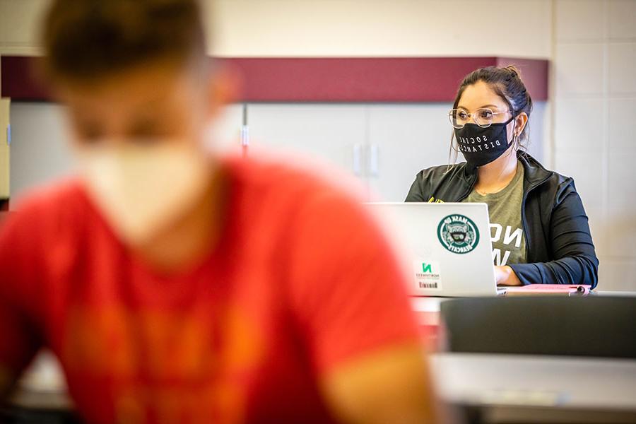 Northwest's mitigation measures throughout the p和emic have included a requirement of face coverings in classrooms. (<a href='http://gpyw.ngskmc-eis.net'>和记棋牌娱乐</a>摄) 